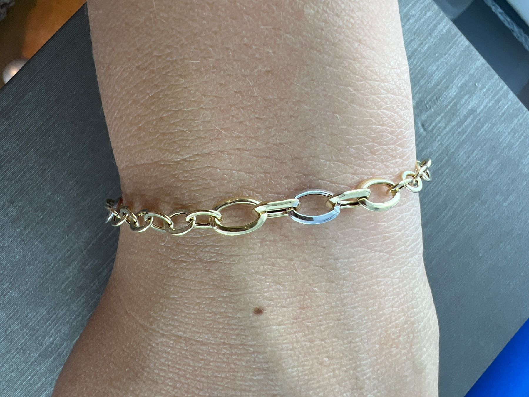 Armbänder & -reifen: Armkette 750 Gold – Gebraucht aus Niederuzwil von leo_8857 4