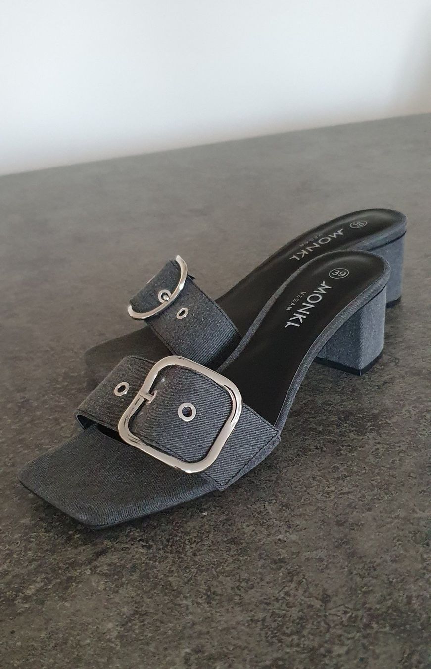 Monki Scarpe da donna: MONKI Pantoletten gr 39, NEU – Nuovo (secondo la descrizione) da Niederbipp venduto da blu_jw7r