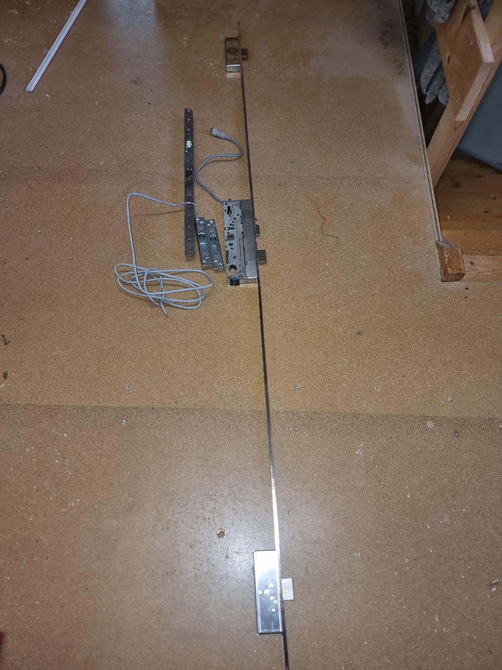 Assa Abloy Lucchetti: Elektro-Sicherheitsschloss MF AssaAbloy – Usato da Haldi b.Schattdorf venduto da Franz7134