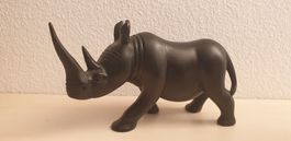 Rhinocéros en bois noir ébène