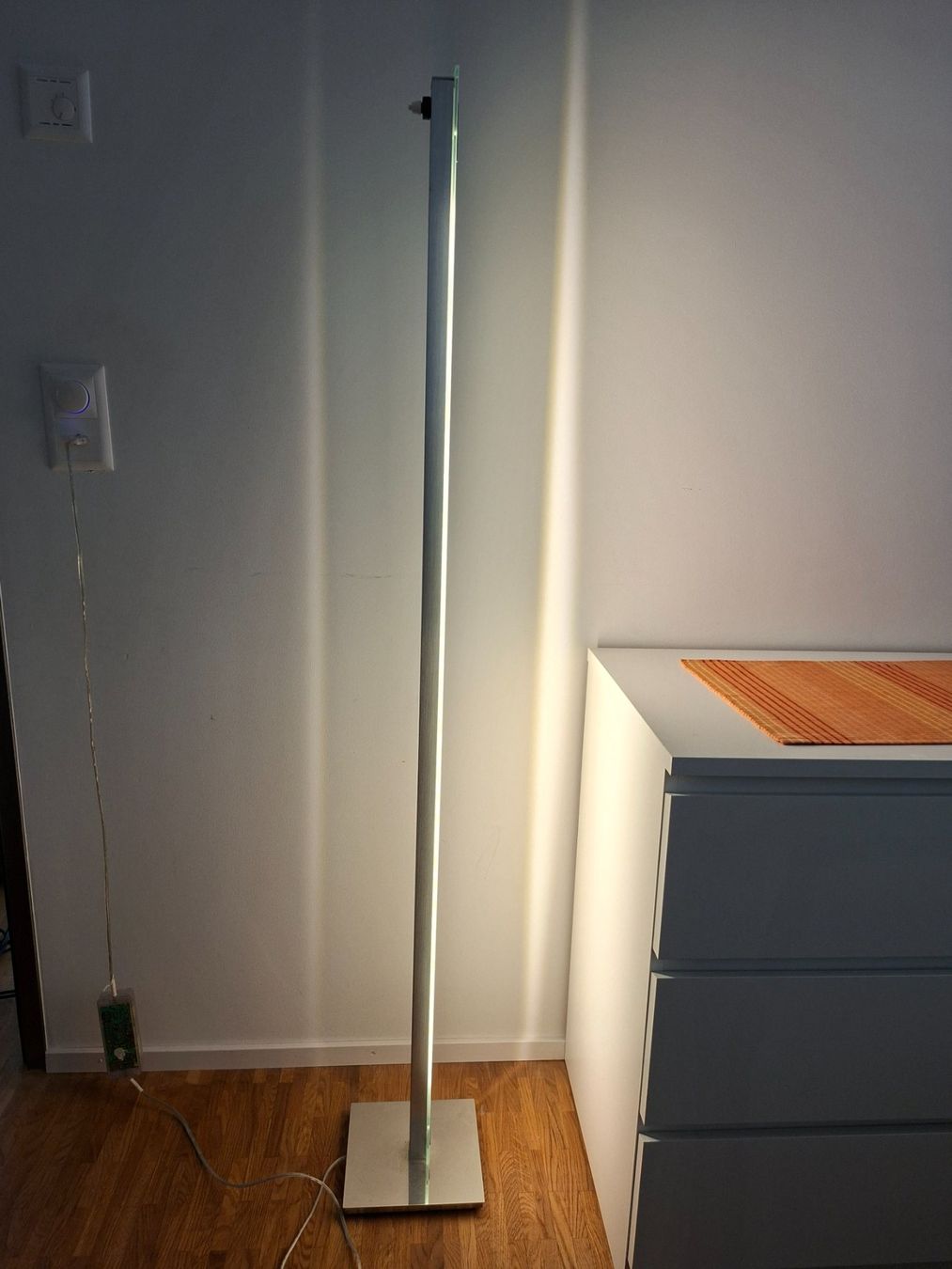 Lampade: Moderne Stehlampe – Usato da Emmenbrücke venduto da Ddagi 1