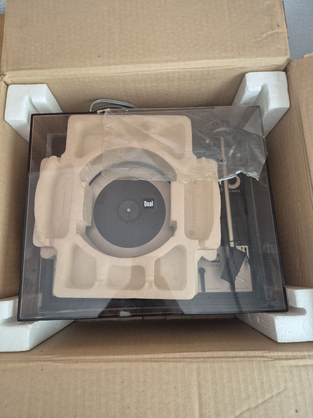 Dual Plattenspieler: Dual Plattenspieler  – Neu (gemäss Beschreibung) aus pfäfers von icelantic 1