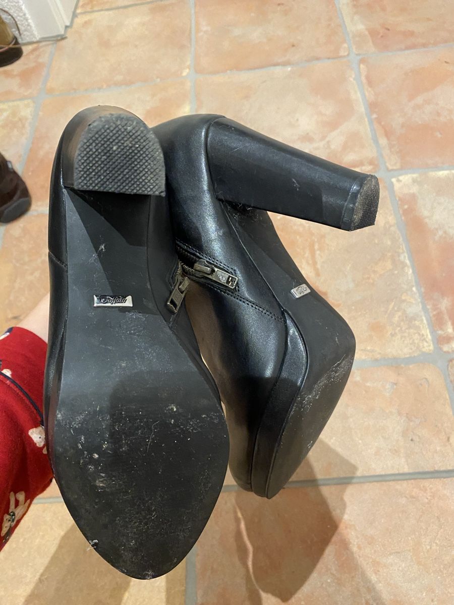 Buffalo Scarpe da donna: Buffalo Stiefelette Grösse 41 – Nuovo (secondo la descrizione) da Rorbas venduto da erdbeeri91 3