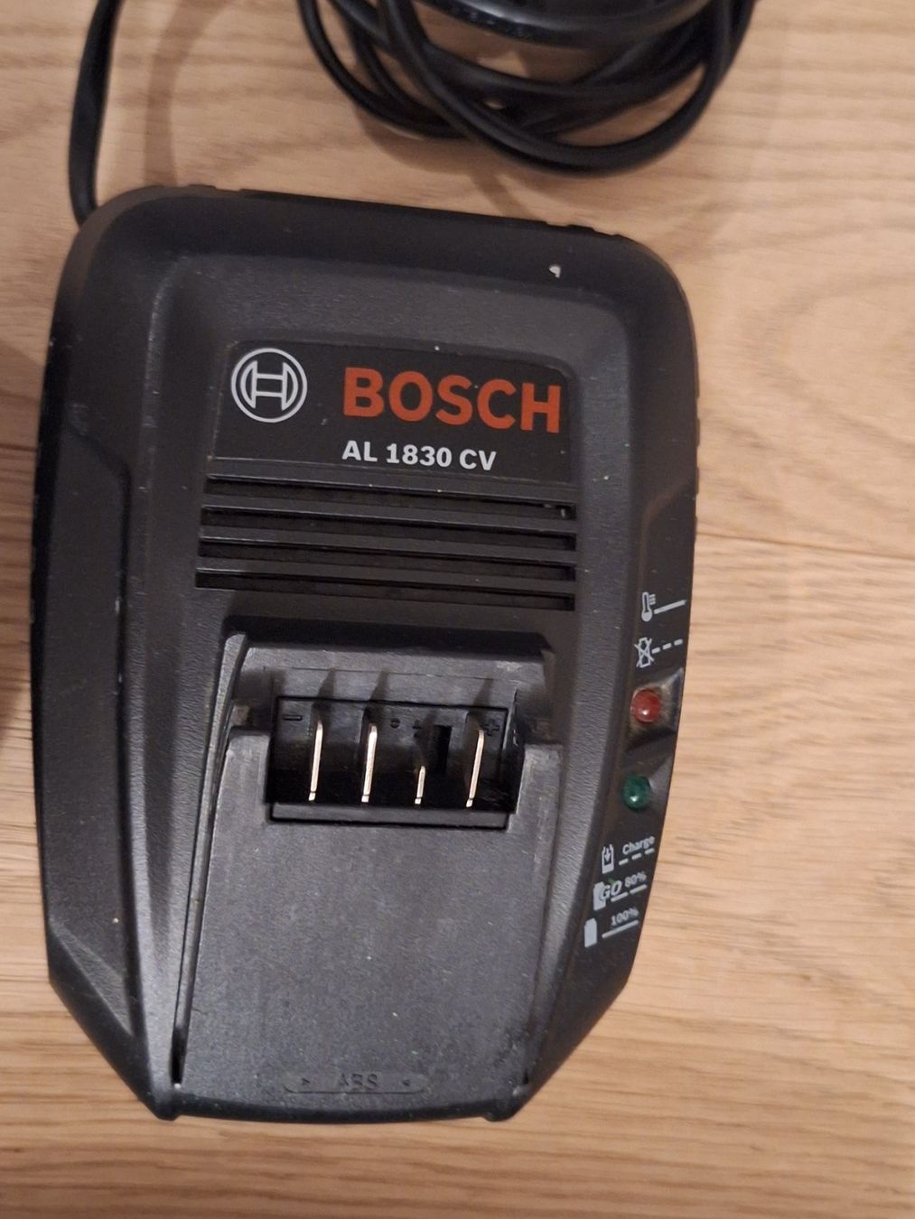 Tutte le macchine: Bosch-Set mit Akkuschrauber und Stichsäge – Usato da Illnau venduto da FamSig 3