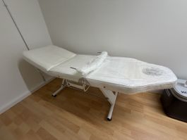 Kosmetik-/Massageliege zu verkaufen – sehr guter Zustand