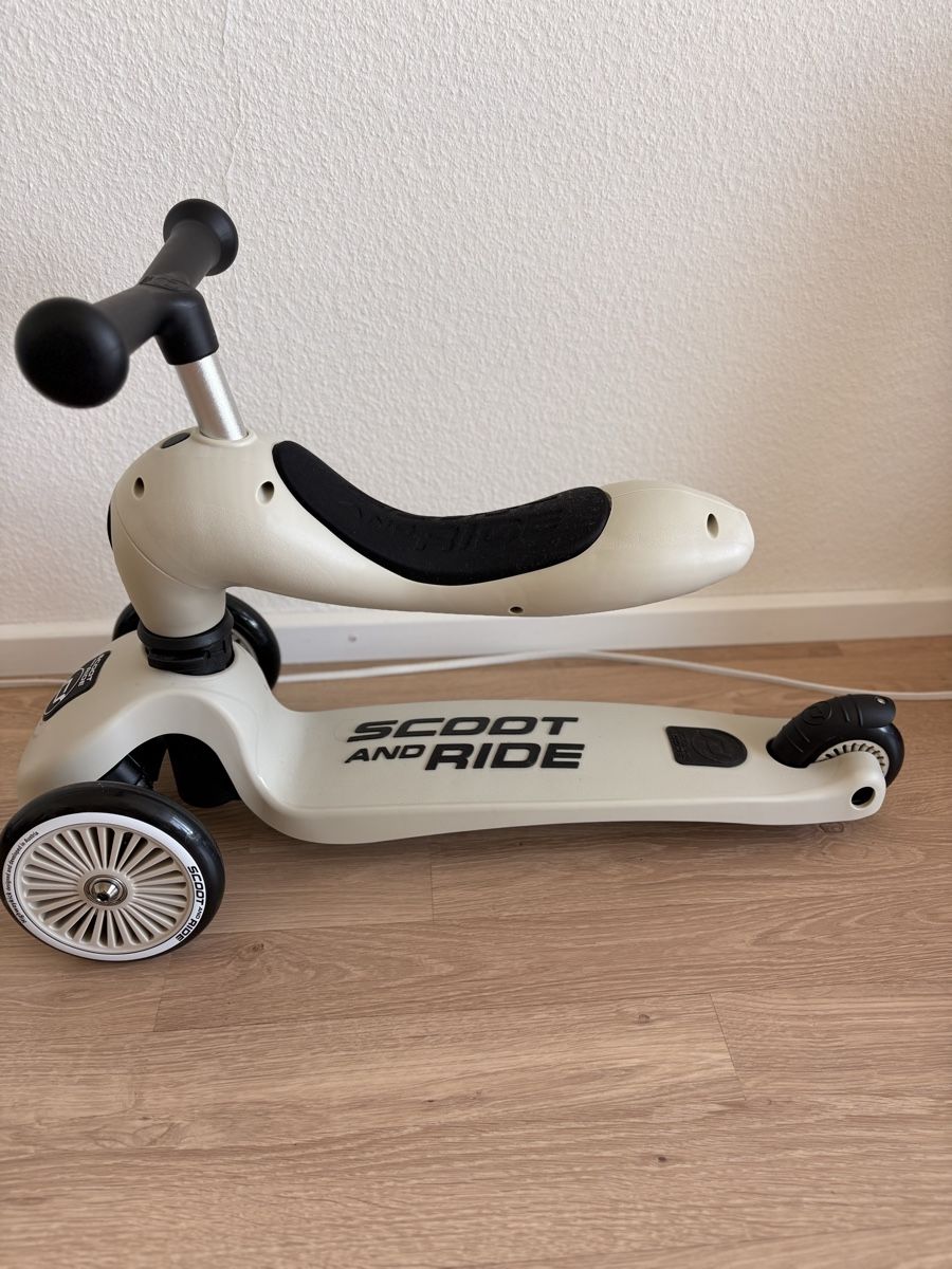 Kickboard: NEU - Scoot and Ride Scooter – Nuovo (secondo la descrizione) da Vitznau venduto da Coco6354