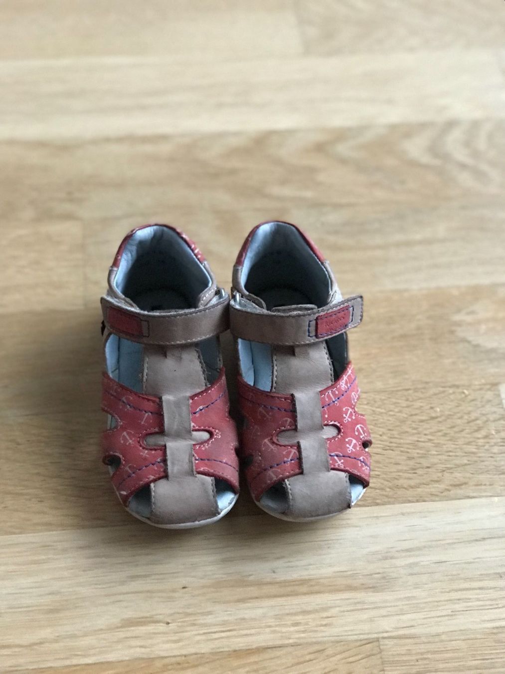 Kickers Scarpe per ragazzi: Kickers Sandalen Gr.24 – Usato da Baden venduto da eklym 2