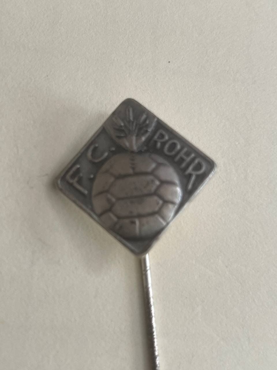 Placchette & Badge: 08. Anstecknadel - FC Rohr – Usato da Luzern venduto da Irek
