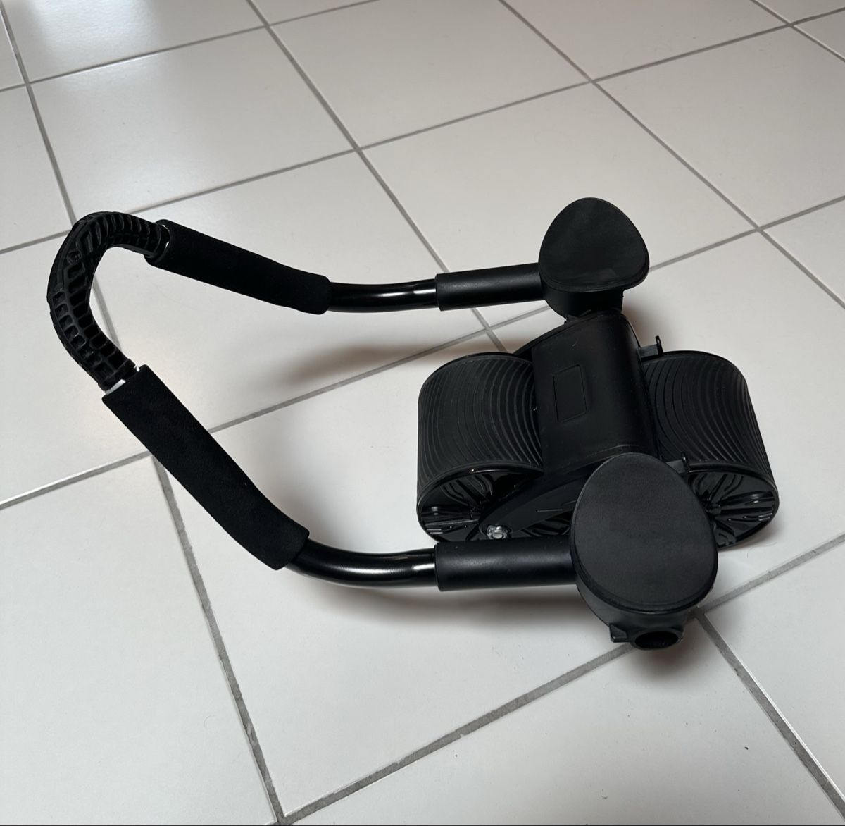 Hometrainer: Fit Wheel Core Trainer Roller abdominal exercise workout abs – Usato da St. Gallen venduto da S_rnw2