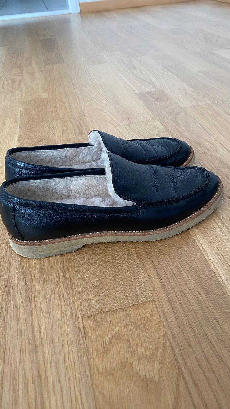 Scarpe da donna: Loafers mit Kunstfell Gr. 39 – Usato da Thalwil venduto da olh_7cpg 6