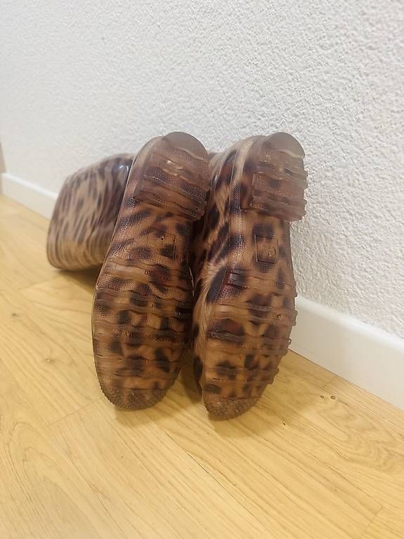 Chaussures femmes: G&G Leoparden Gummi Stiefel - Grösse 37 – D'occasion à Langenthal par Reifen-Schweiz 3