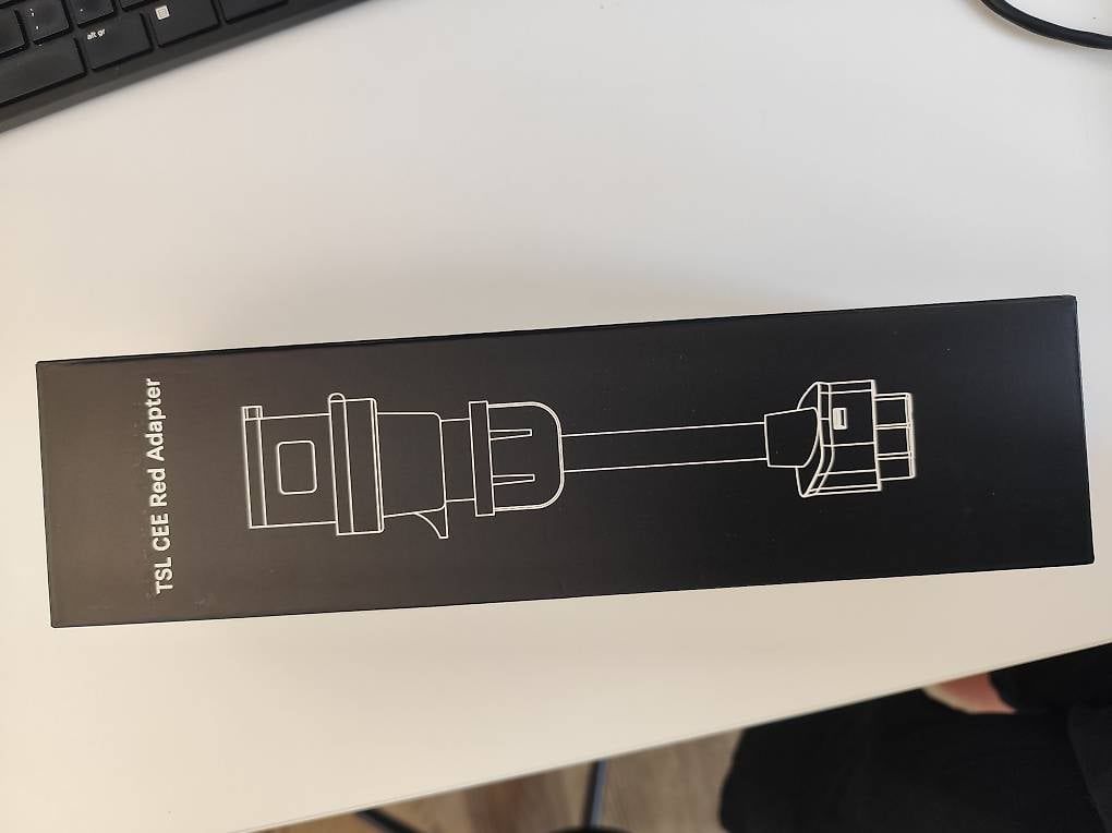 Laufwerke & Adapter: Ich vekaufe adapter für Tesla 16A – Gebraucht aus Losone von ale_8z72