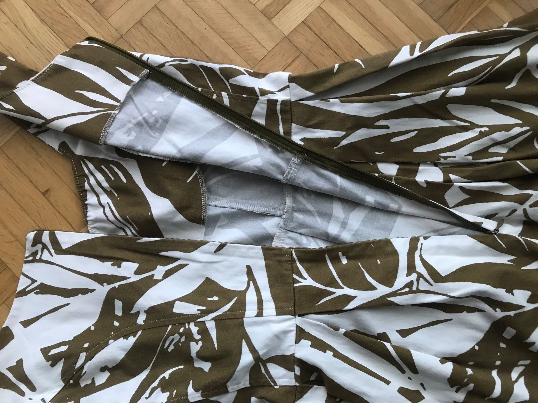 Sisley Vestiti: Kleid von Sisley Grösse S – Usato da Emmenbrücke venduto da Hathor123 8