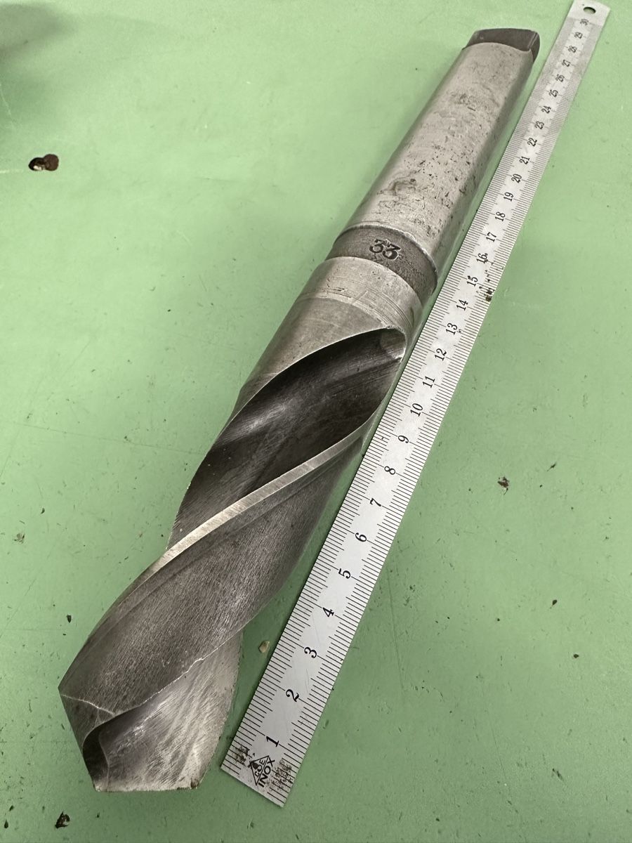 Tutti gli attrezzi: Bohrer, drill bit, Ø 32.85 mm. MK4 – Usato da Aarberg venduto da SNMachines