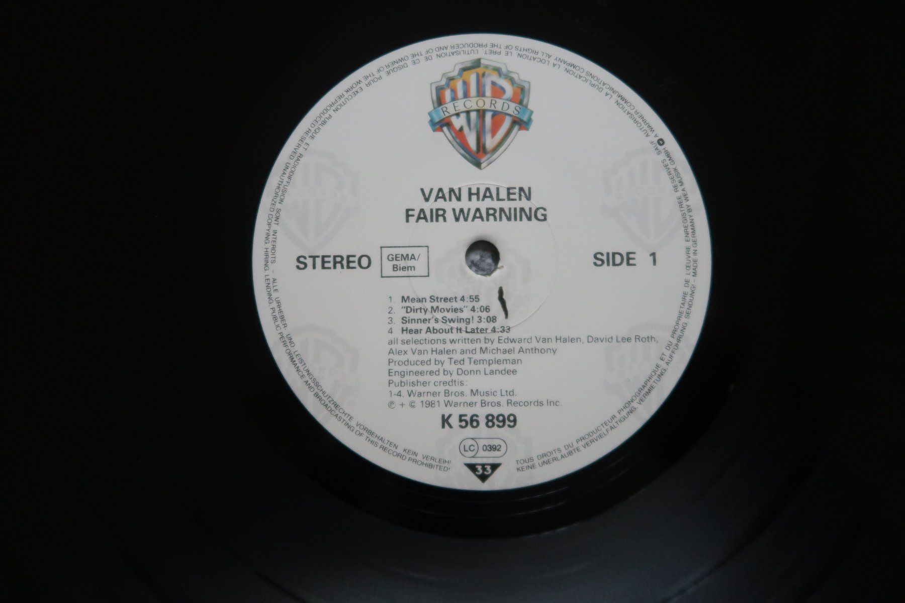 Dischi in vinile: VAN HALEN - FAIR WARNING - mit UNCHAINED - VINYL LP – Usato da Basel venduto da Patiscat 2
