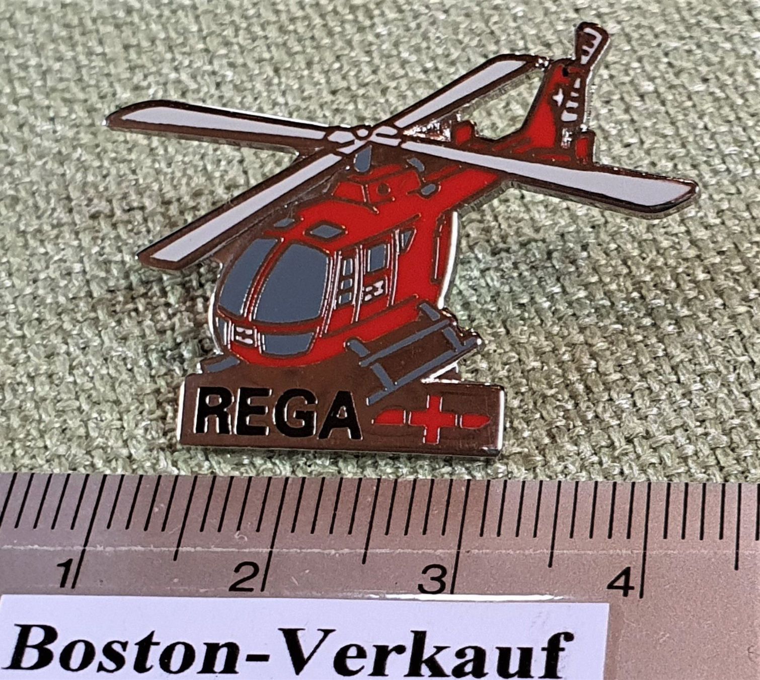 Rega Placchette & Badge: F591 - Pin Rega Helikopter Heli Schweiz – Usato da Reinach BL venduto da Boston-Verkauf 1