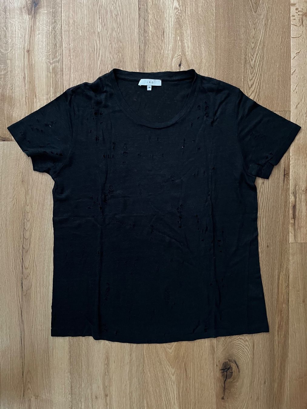 Iro T-shirt: IRO Clayd Leinentshirt, Gr. 38 – Usato da Interlaken venduto da fbnscl