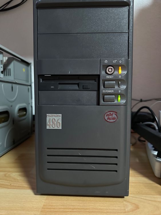 Retro Computer Intel 486SX-33, 8MB RAM, 200MB HDD,SOUND CARD (Gebraucht ...