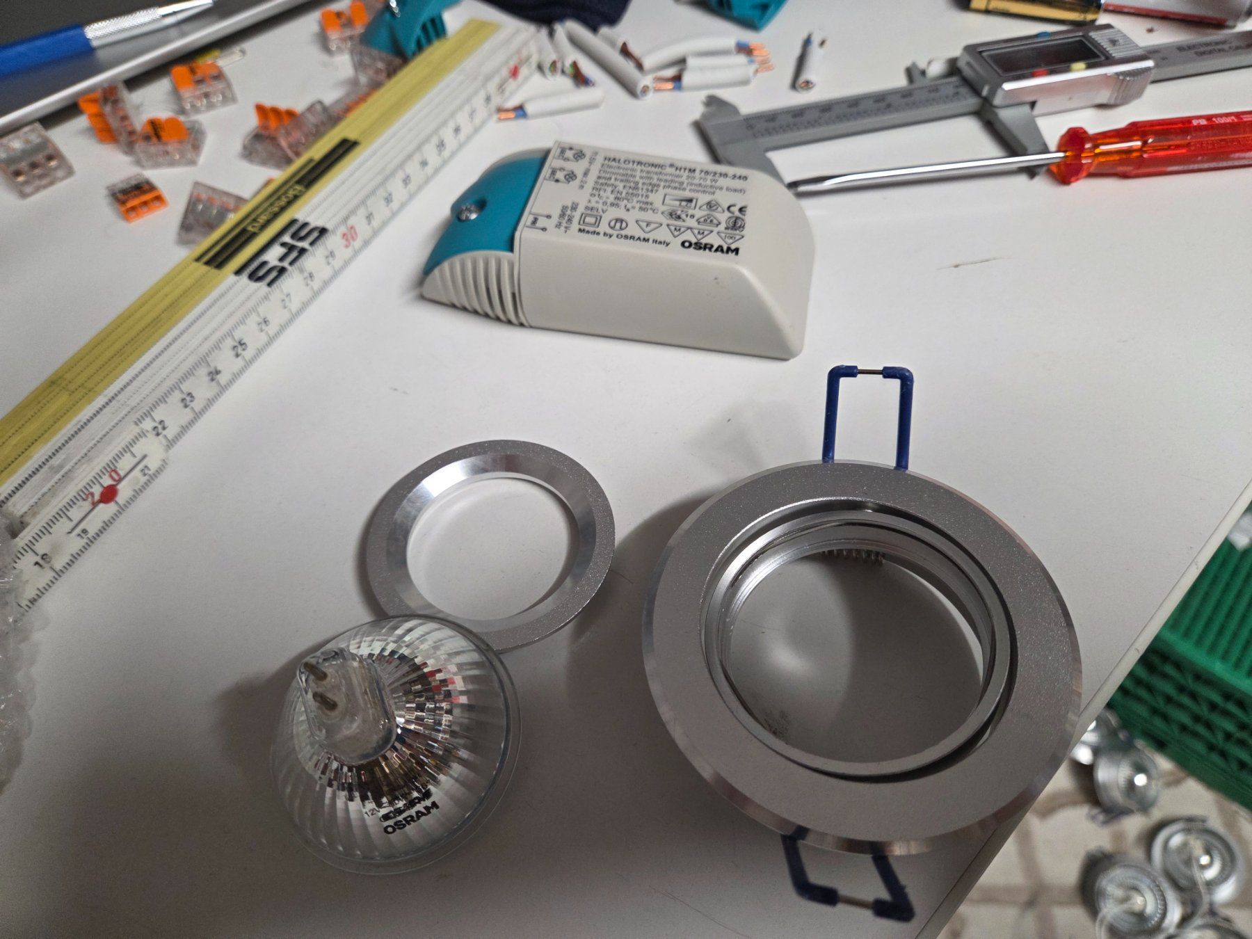 Lampadari & plafoniere: Halogen Regent Einbaustrahler Einbauleuchte Spot Schwenkbar – Usato da Zürich venduto da Alibaba1234 6