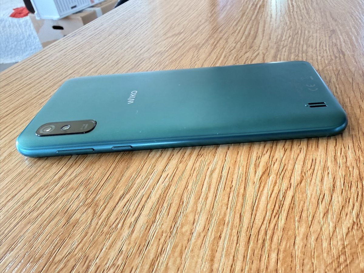 Wiko Portables: Wiko Y81 Slim Model Smartphone – Neuf (Voir description) à Lachen SZ par muben_ge98 4