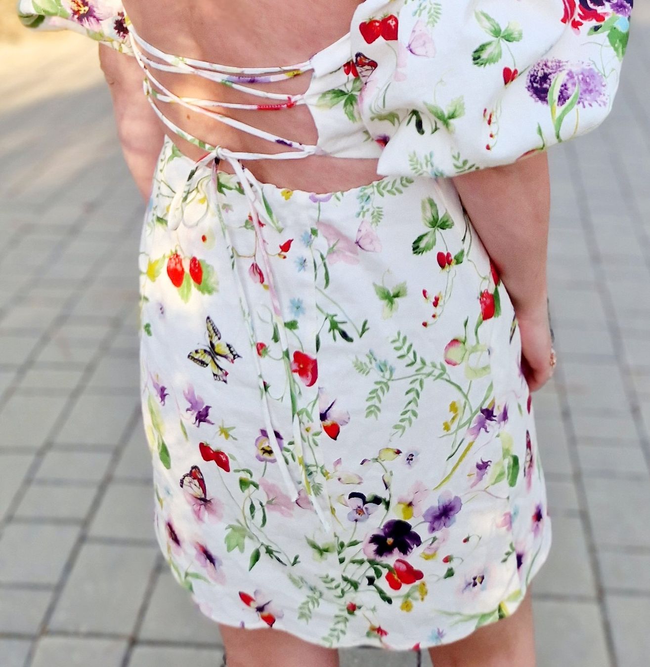 H&M Vestiti: H&M Kleid Blumen Buff-Ärmel Leinen Baumwolle Gr. 40 – Usato da Erlinsbach SO venduto da ULIKH 2