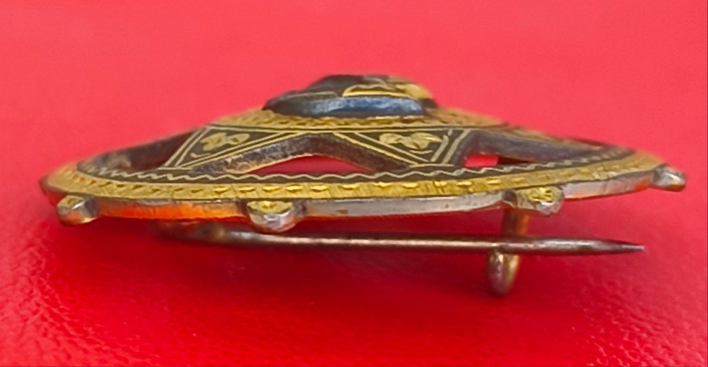 Placchette & Badge: Vereins- oder Festorden, historisches Abzeichen in Sternform – Usato da Zürich venduto da Tanteemma369 7