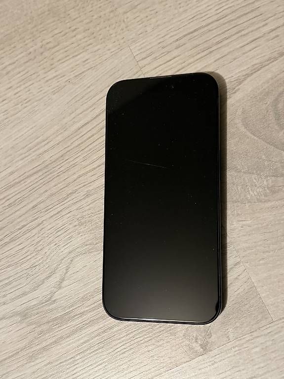 Telefoni cellulari / Smartphones: iPhone 15 Pro ink. Hüllen – Usato da Sissach venduto da nic_m7dk 1