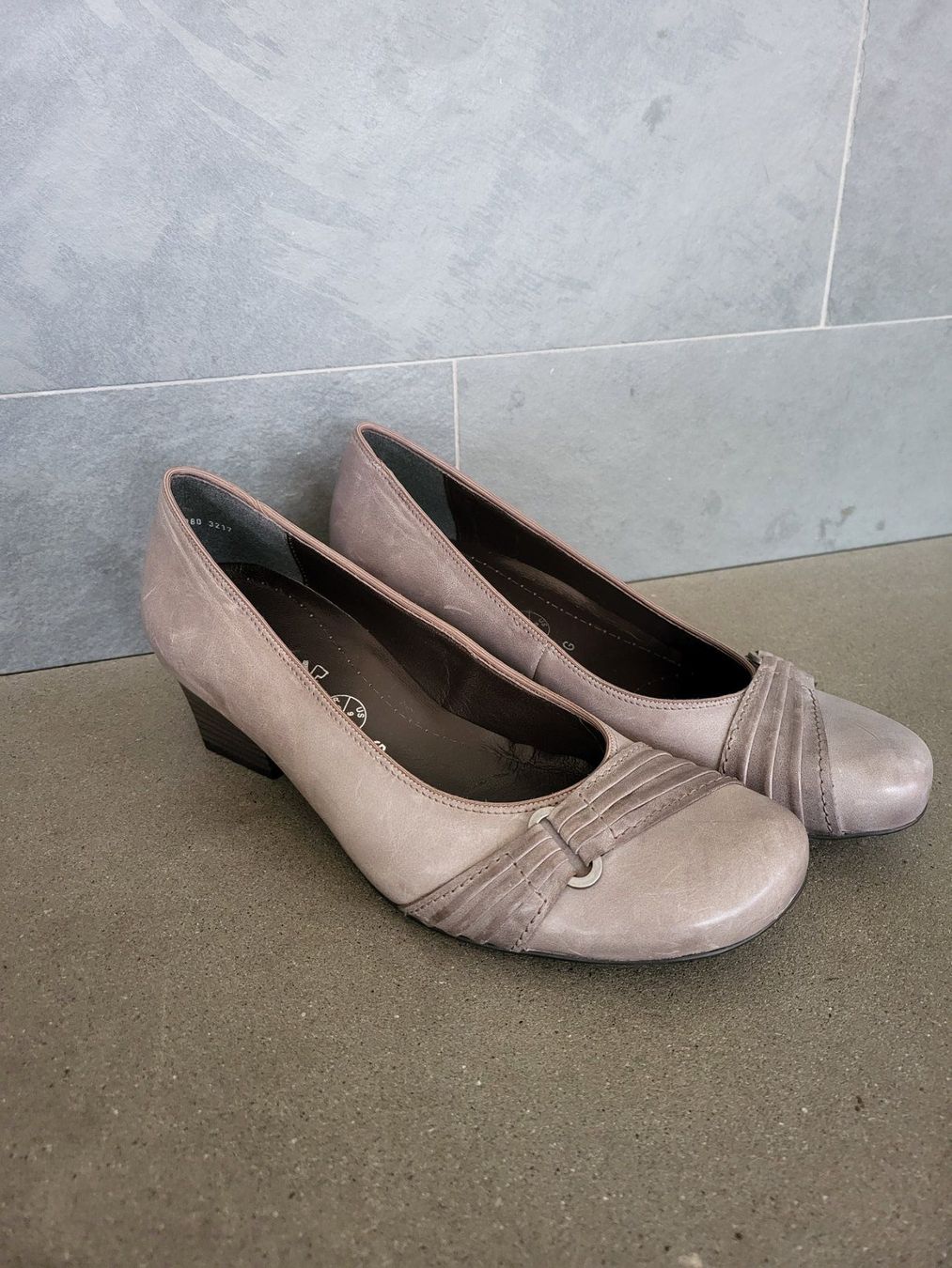 Ara Damenschuhe: Ara Damenpumps Gr. 40 - bequem & stylisch – Gebraucht aus Rünenberg von Bille77 1