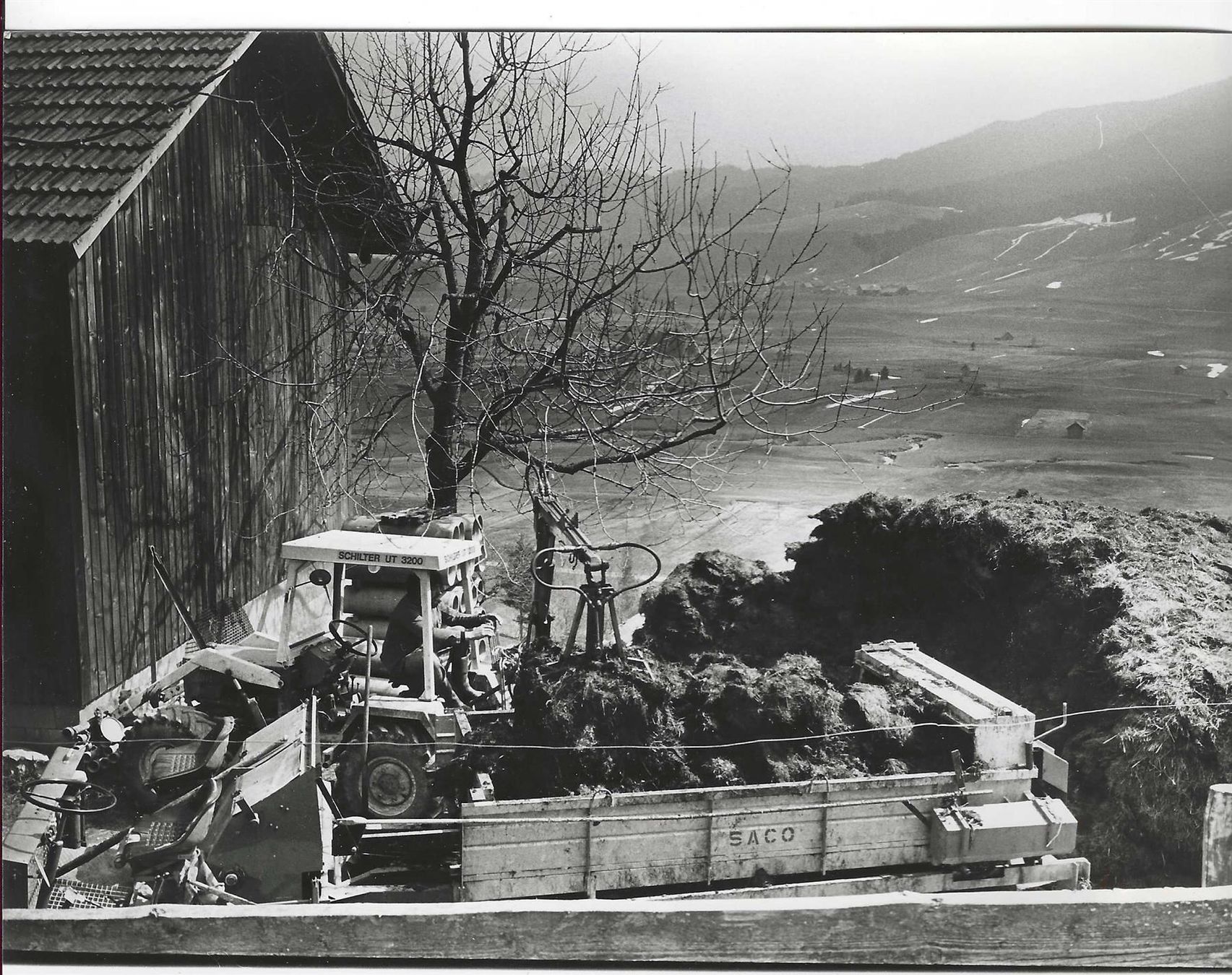 Cartoline postali: Foto-Luftbild ROTHENTHURM SZ/Waffenplatz – Nuovo (secondo la descrizione) da Zürich venduto da Hagliweg
