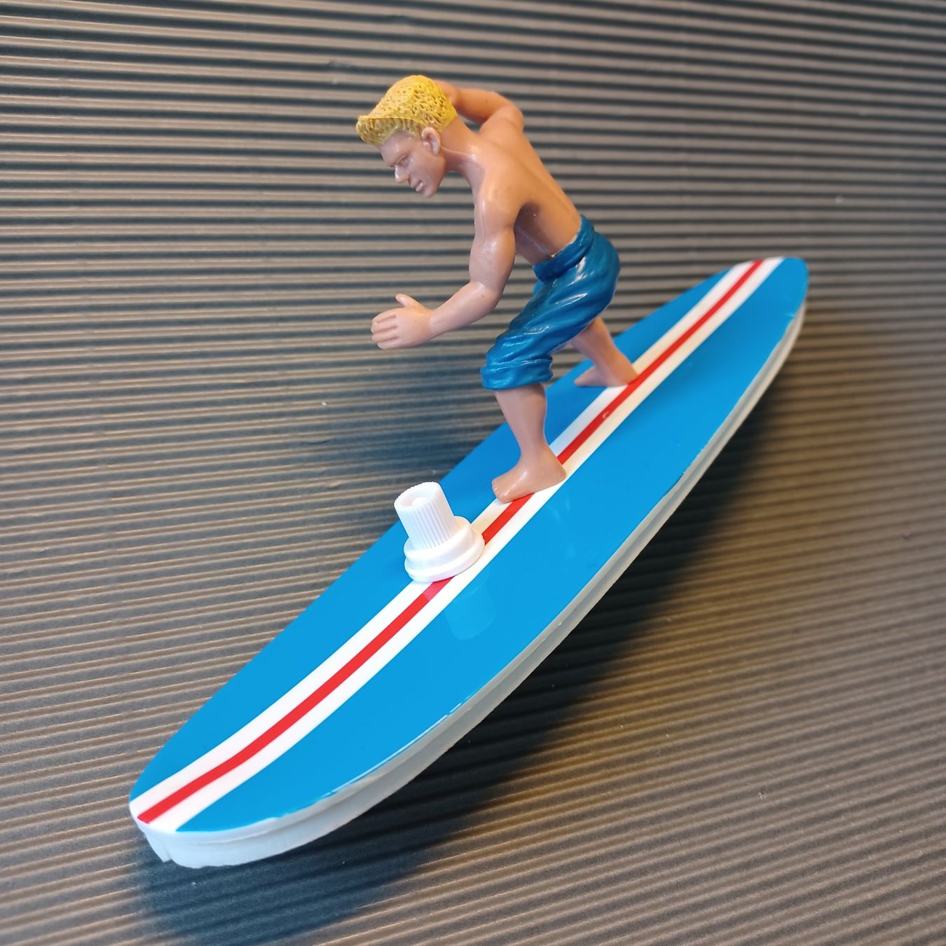 Giocattoli: SURFER. Einzigartig. Marke Schylling – Usato da Zürich venduto da Bellabo
