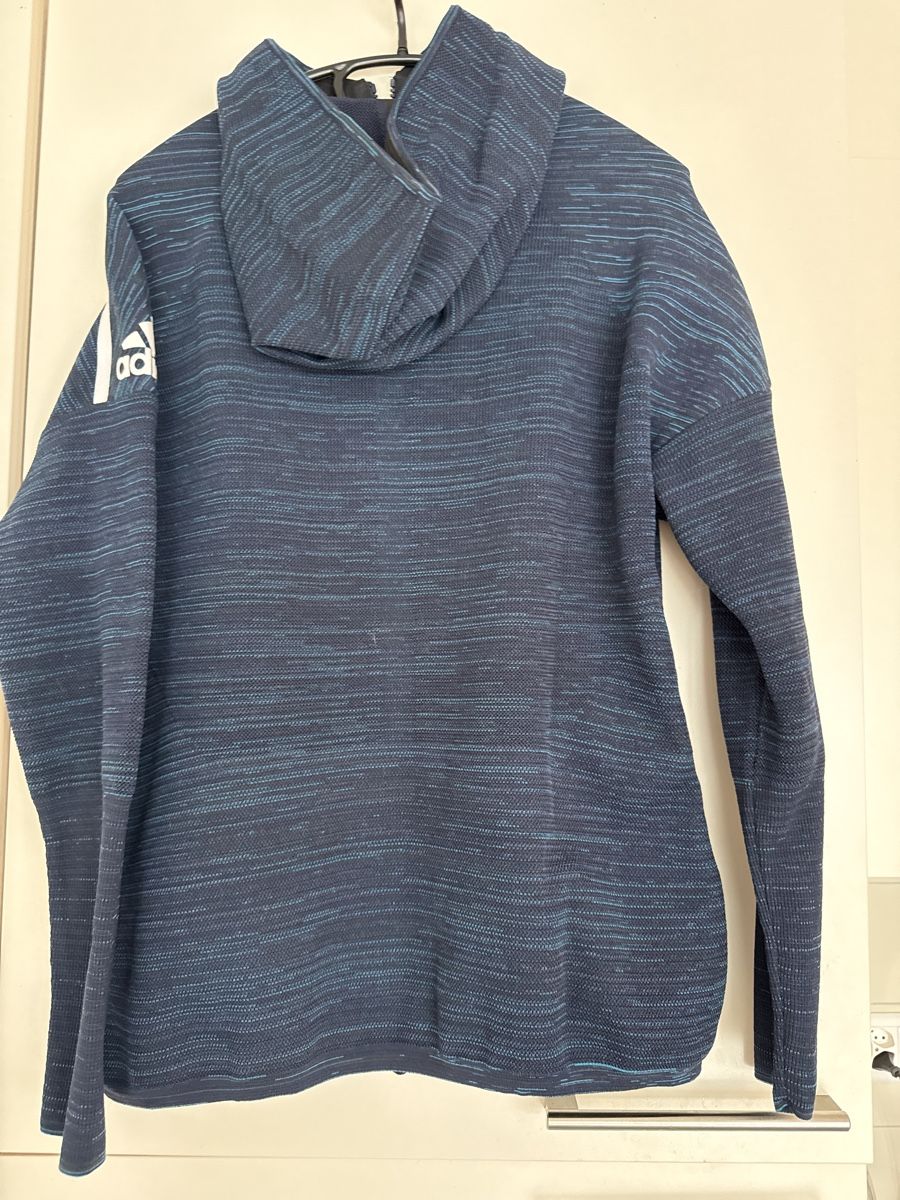 Adidas Completi & Tailleur: Adidas Trainingsanzug Grösse M – Usato da Oberglatt ZH venduto da lar_2nv2 3