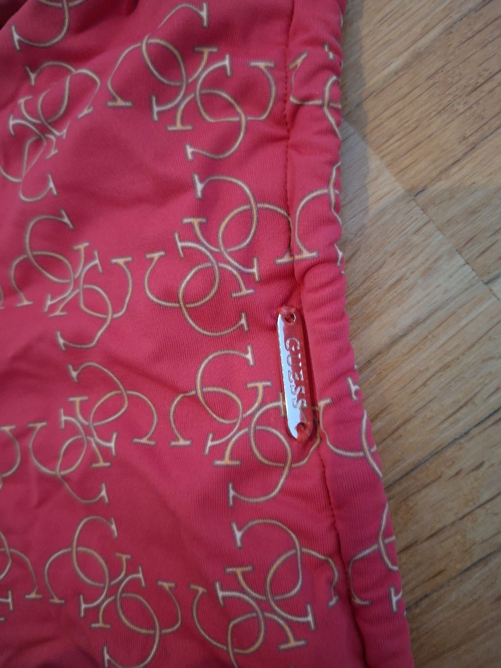 Guess Maillots de bain & Bikinis: Bikini Guess rot – D'occasion à Wallisellen par rahelr90 5