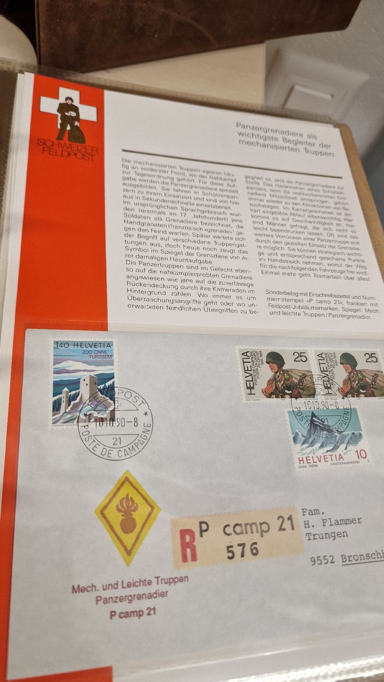 Alle Briefmarken: Schweizerische Feldpost Sammlung im Album, – Gebraucht aus Herisau von Antiques.AR 1