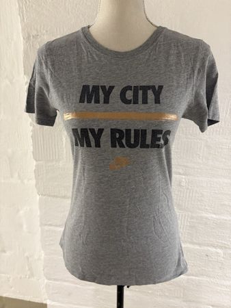 Damen T-Shirt/Vintage,Gr.S;Nike