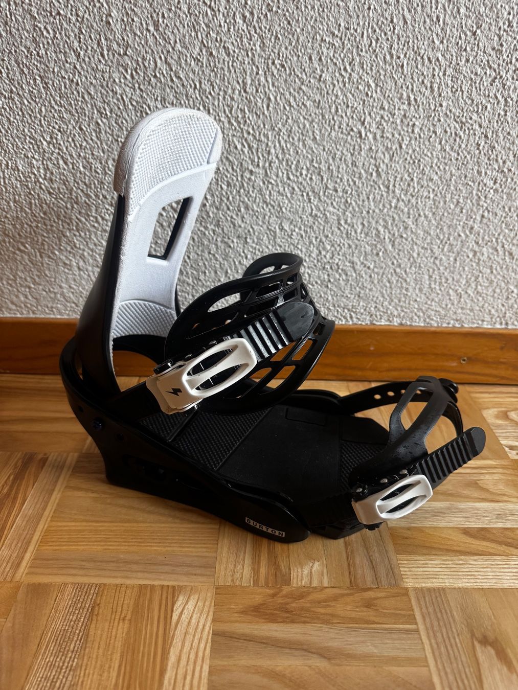 Burton Board: Burton FS Snowboardbindung Gr. M – Usato da Celerina venduto da Aneiros23 3