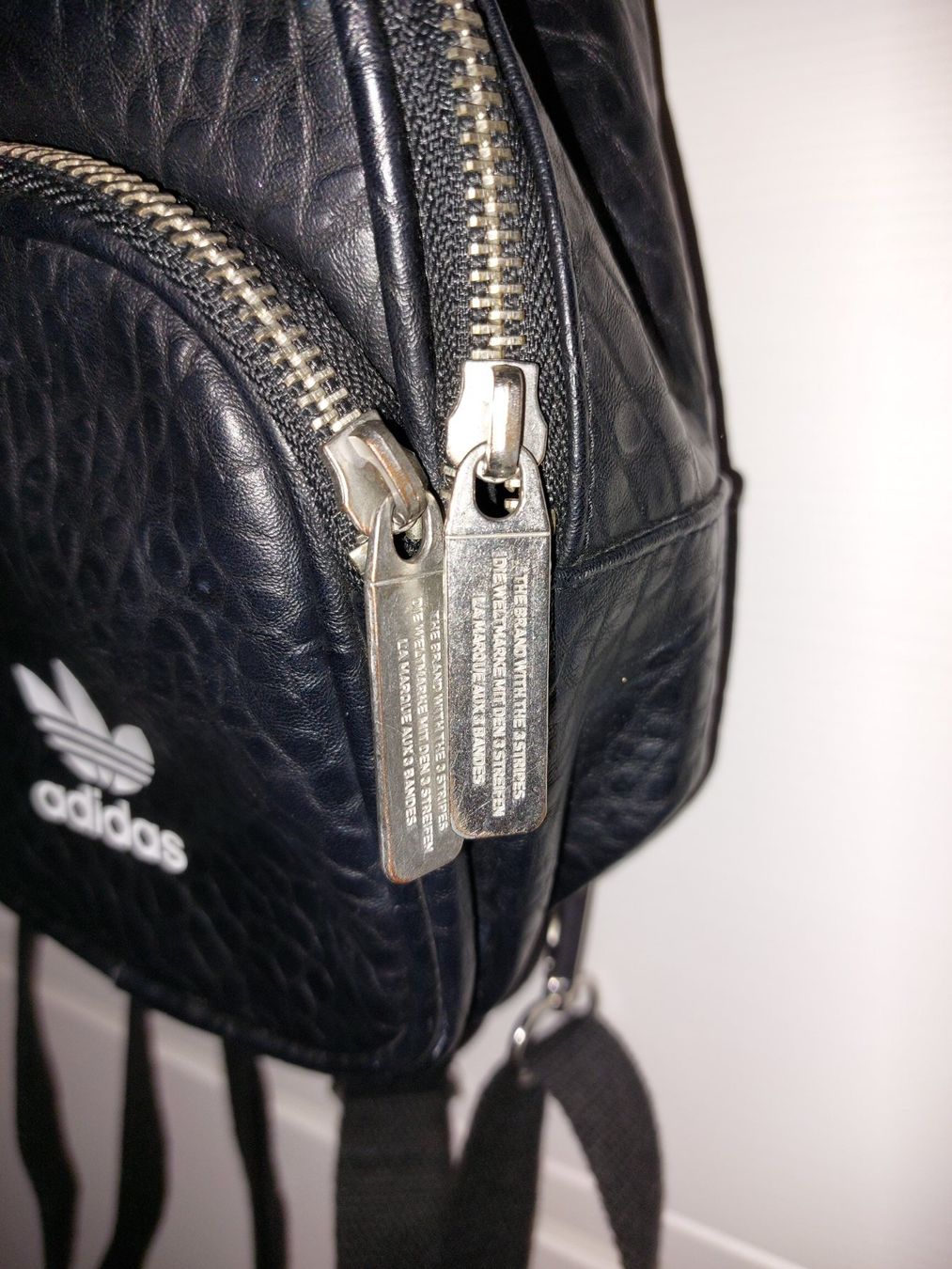 Adidas Zaini: Minirucksack Tasche Adidas – Usato da Titterten venduto da fra_v27g 2