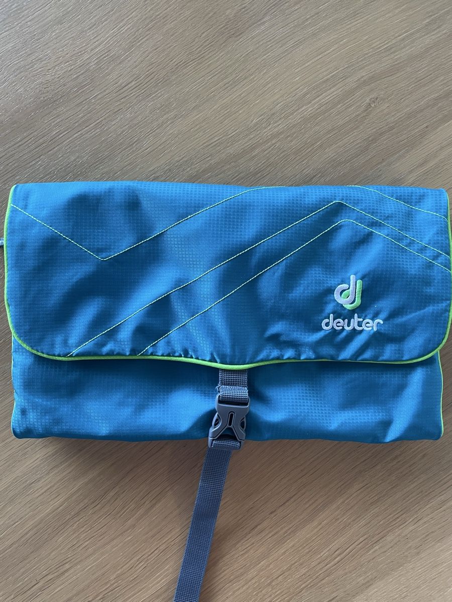 Deuter Custodie per cosmetici: Necessaire Deuter – Usato da Orselina venduto da giu_tk67 1