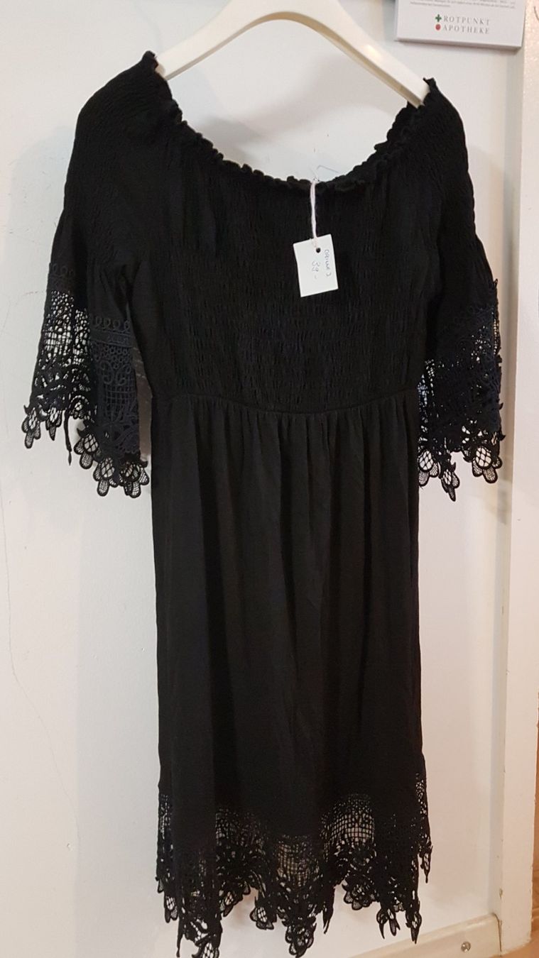 Vestiti: Schönes Kleid...M... – Usato da Glattbrugg venduto da casabelavista 2