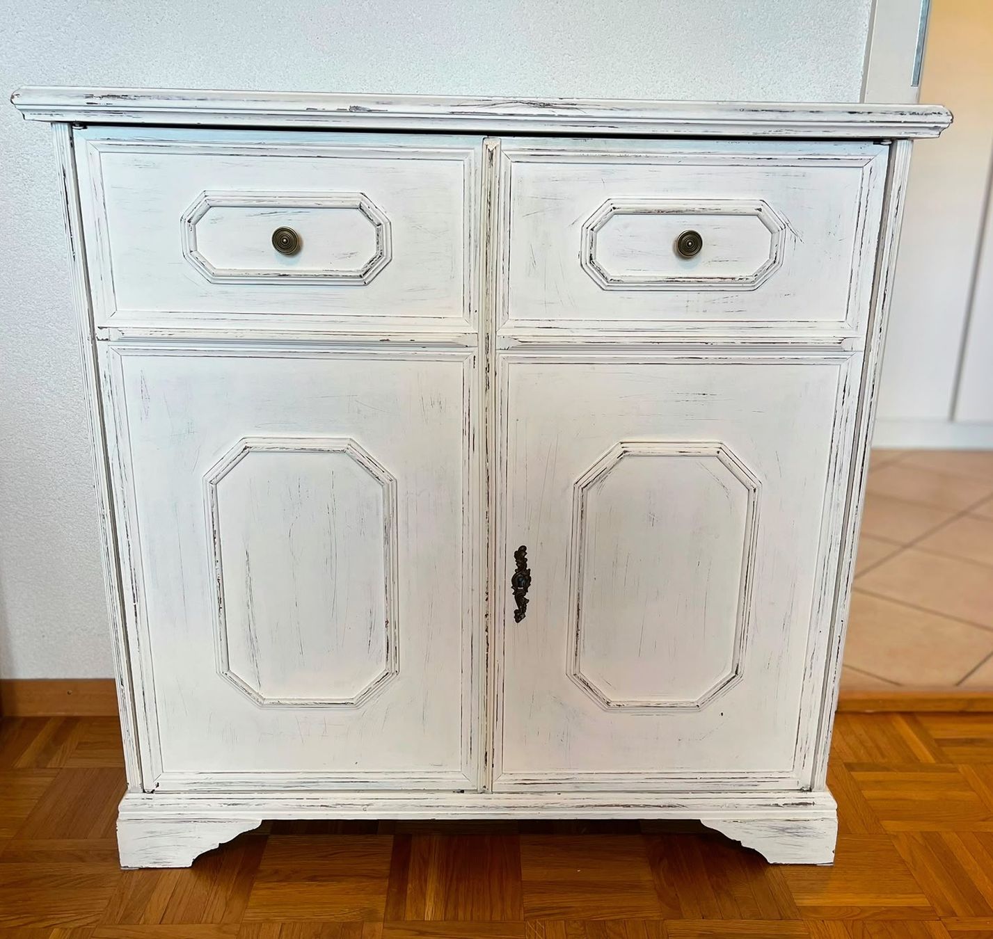 Kommoden: Commode ancienne – Gebraucht aus Forel (Lavaux) von v.jay