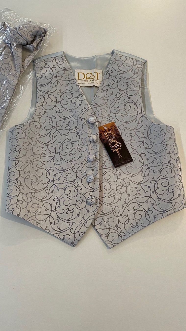 Altro abbigliamento per bambino: Kinder - Gilet mit Krawatte - Silber – Nuovo (secondo la descrizione) da Dussnang venduto da trooper479