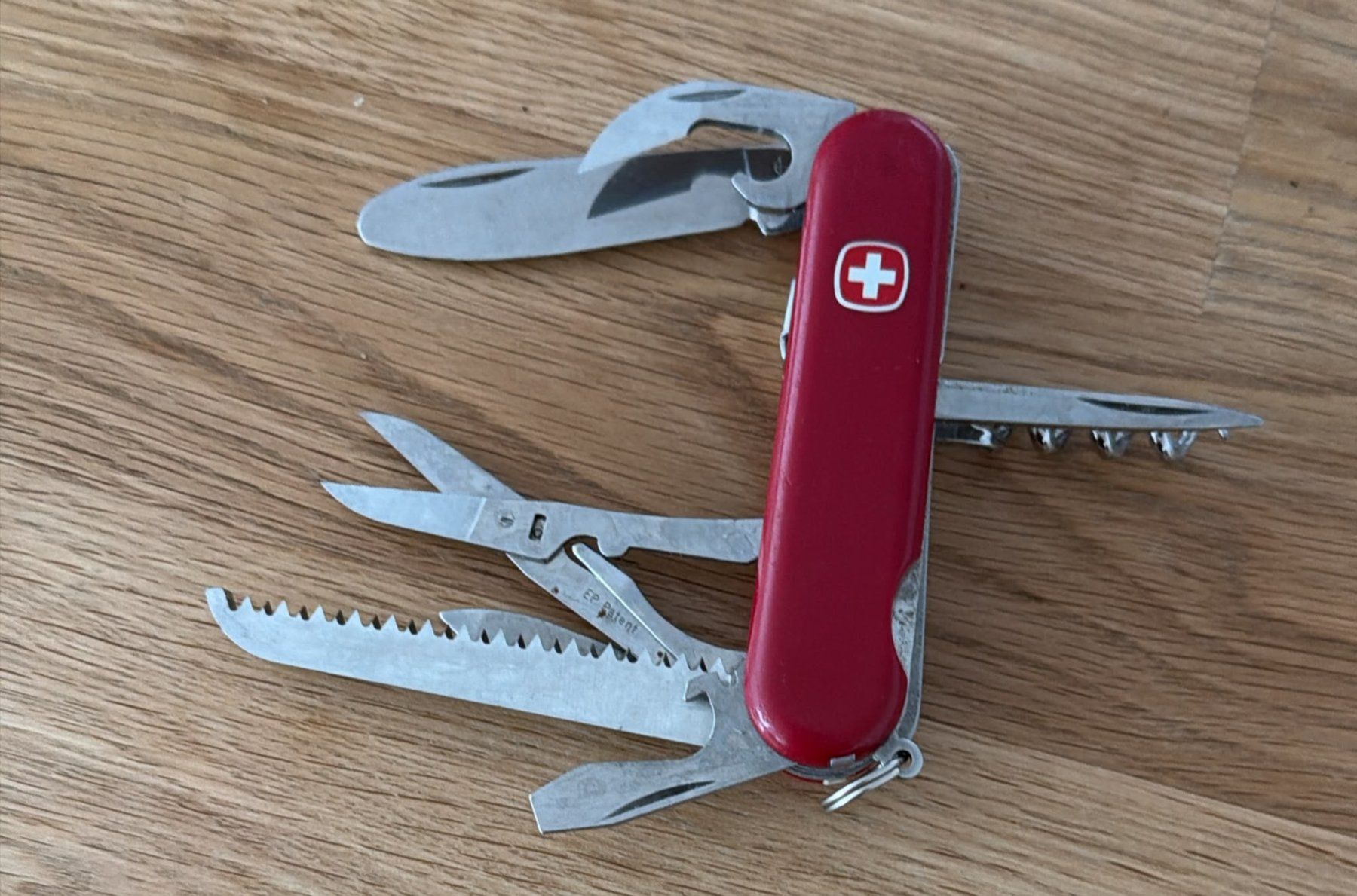 Wenger Taschenmesser: WENGER TASCHENMESSER – Gebraucht aus Zürich von Frei-Occasionen 3