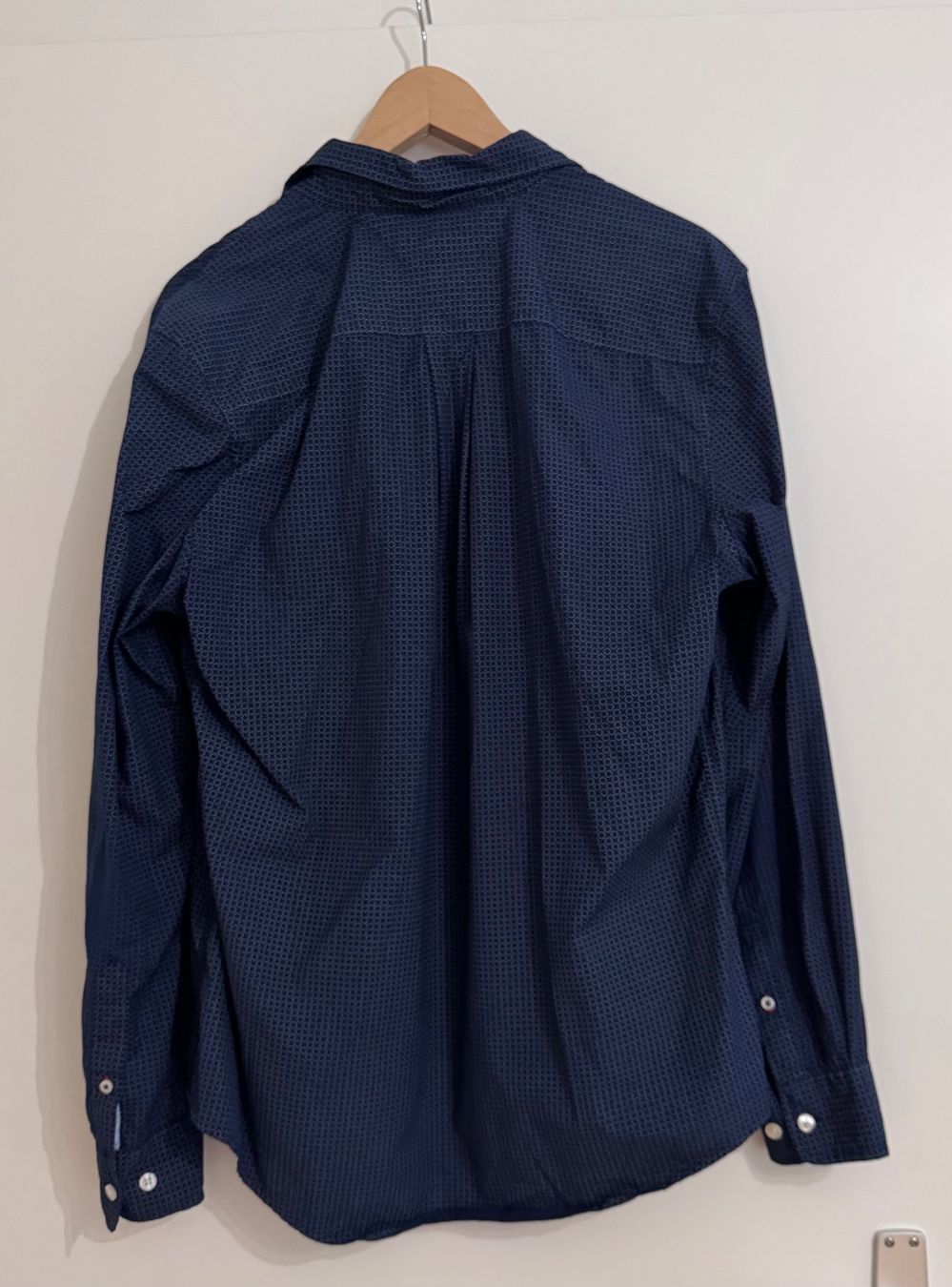 Tommy Hilfiger Chemises: Tommy Hilfiger Hemd, dunkelblau, Grösse M – D'occasion à Thun par Dvddealer 3