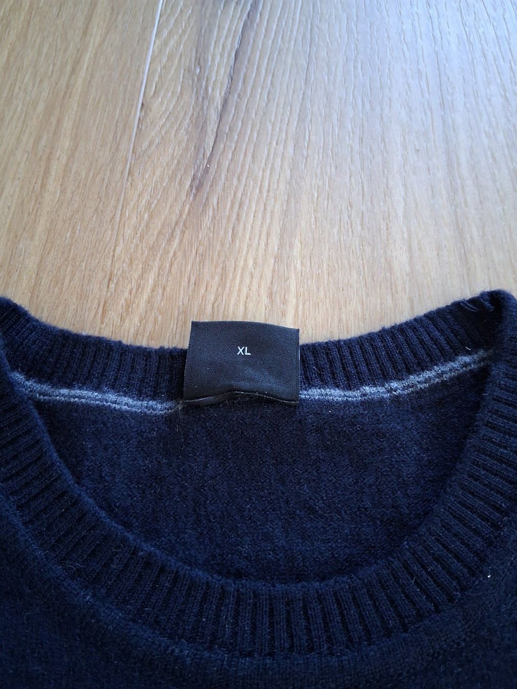Hugo Boss Maglioni & Felpe: Hugo Boss Strickpullover 100% Schurwolle XL – Usato da Lengnau AG venduto da Nathi88 5