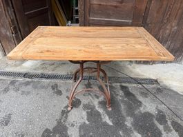 Vintage, Holztisch mit Gusseisen-Gestell, 120 x 70 cm