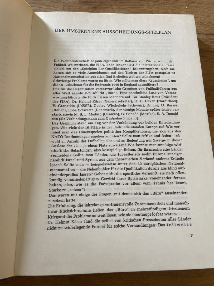 Livres: Fussball Weltmeisterschaft 1966 Buch – D'occasion à Winterthur par cheerio97 5