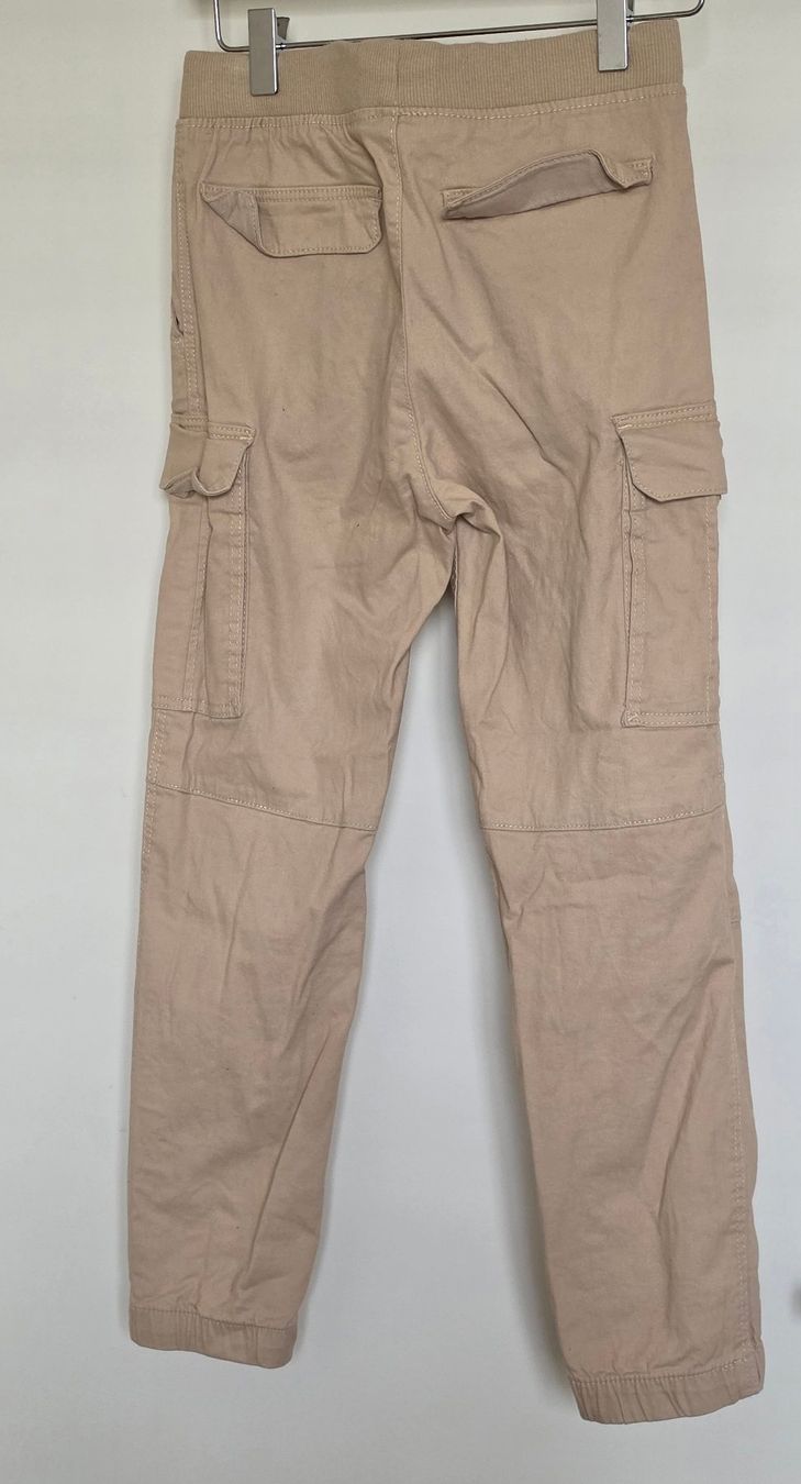 H&M Pantaloni: Cargohose beige Gr. 140 – Usato da Zürich venduto da Londonista 1