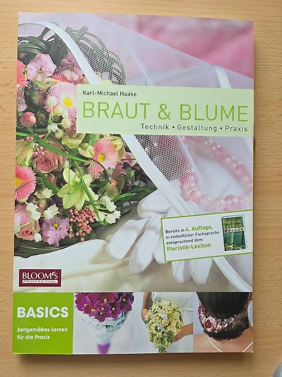 Livres: Braut & Blume, Blooms – Neuf avec emballage d'origine à Köniz par Vieles_Vani