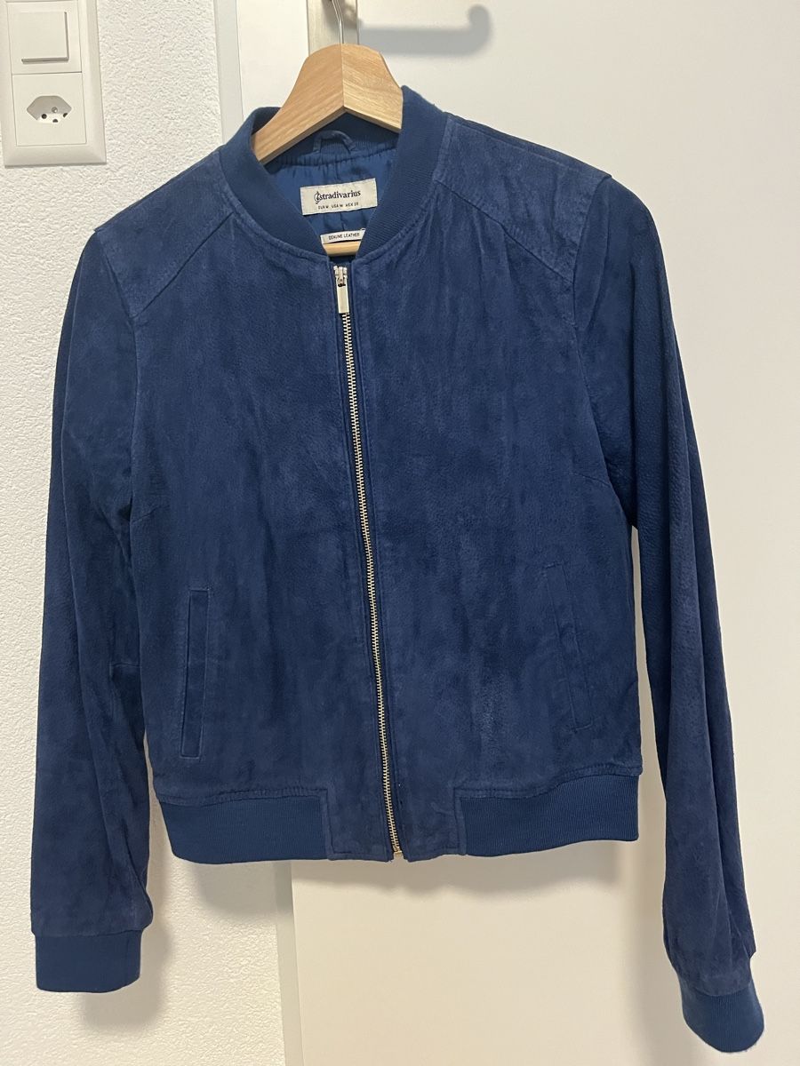 Stradivarius Giacche: Wildlederjacke im College-Stil blau M – Nuovo (secondo la descrizione) da Birrwil venduto da vanyboo