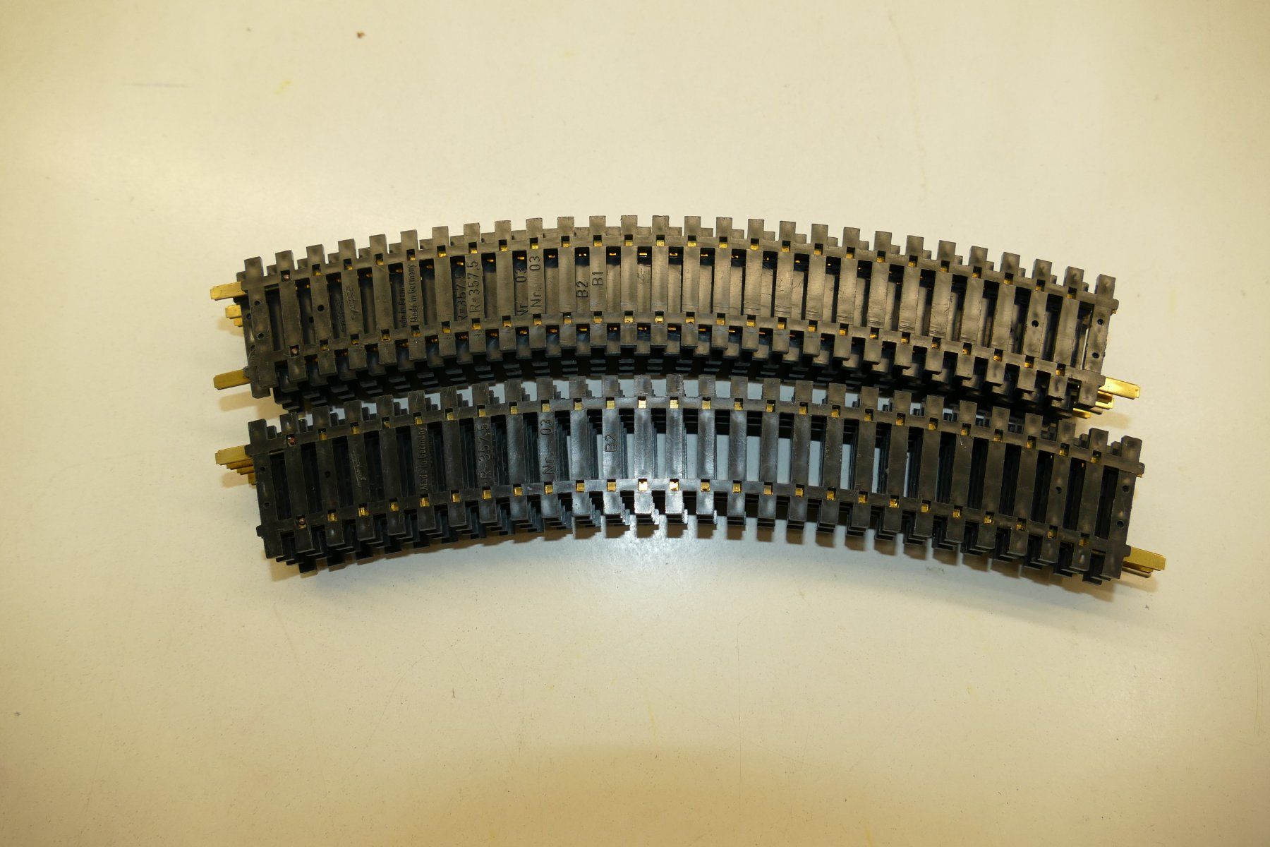 Fleischmann Modelleisenbahnen: Fleischmann H0: 9xgebogenes Gleis Nr. 6025 – Neu (gemäss Beschreibung) aus Niederhasli von rail-duerst 1