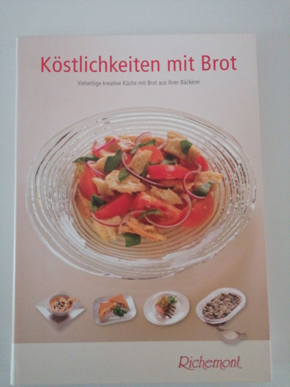 Livres: Kochbuch Köstlichkeiten mit Brot  – Neuf (Voir description) à Kaltbrunn par Pitschifan